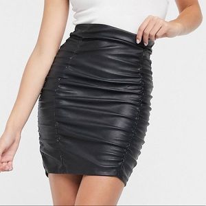 NWOT Faux leather ruched skirt asos US4